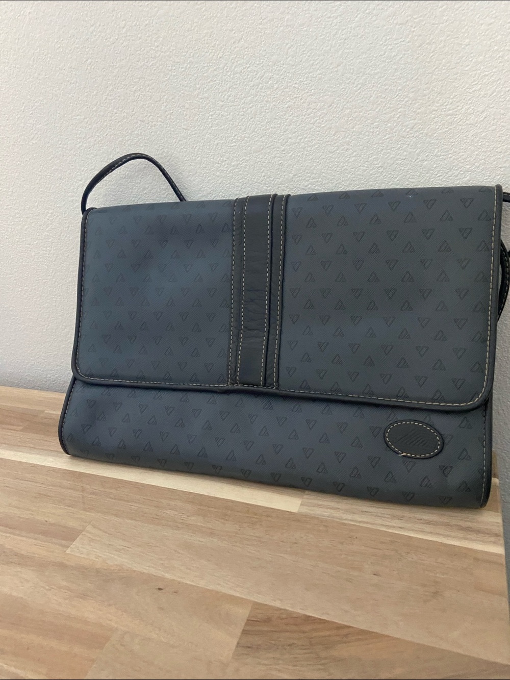 Vintage Liz Claiborne Slate Gray Clutch